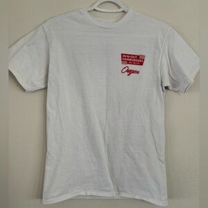 In N Out‎ Men T-Shirt Small